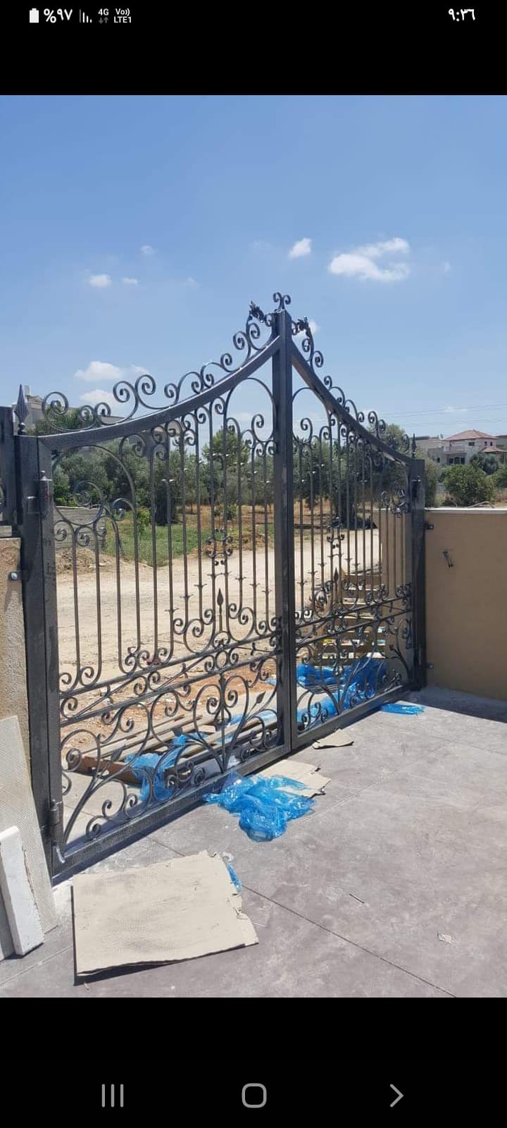 דלתות כניסה