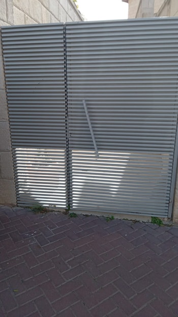 אלומיניום ותריסים