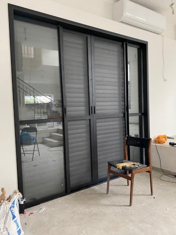 אלומיניום ותריסים