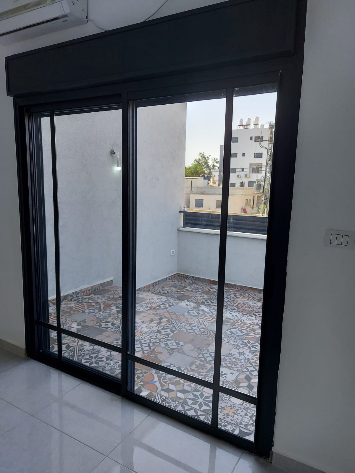 אלומיניום ותריסים