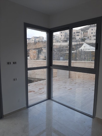 אלומיניום ותריסים