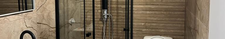 צילום מעבודה של יבגני קוקוי