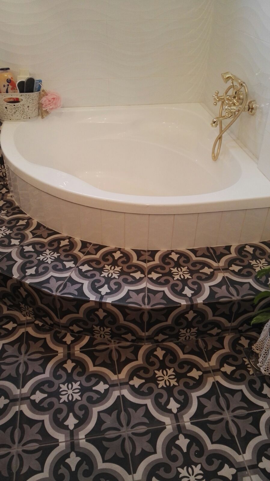 מגוון שיפוצי אמבטיה