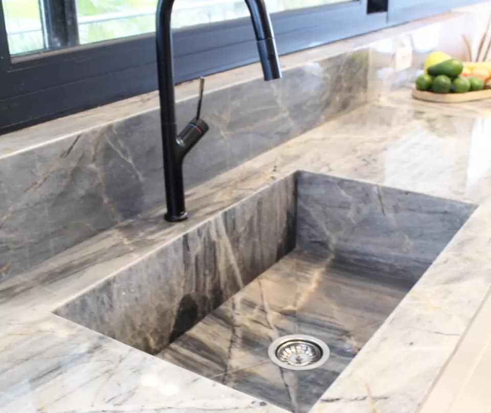 עבודות שיש למטבח