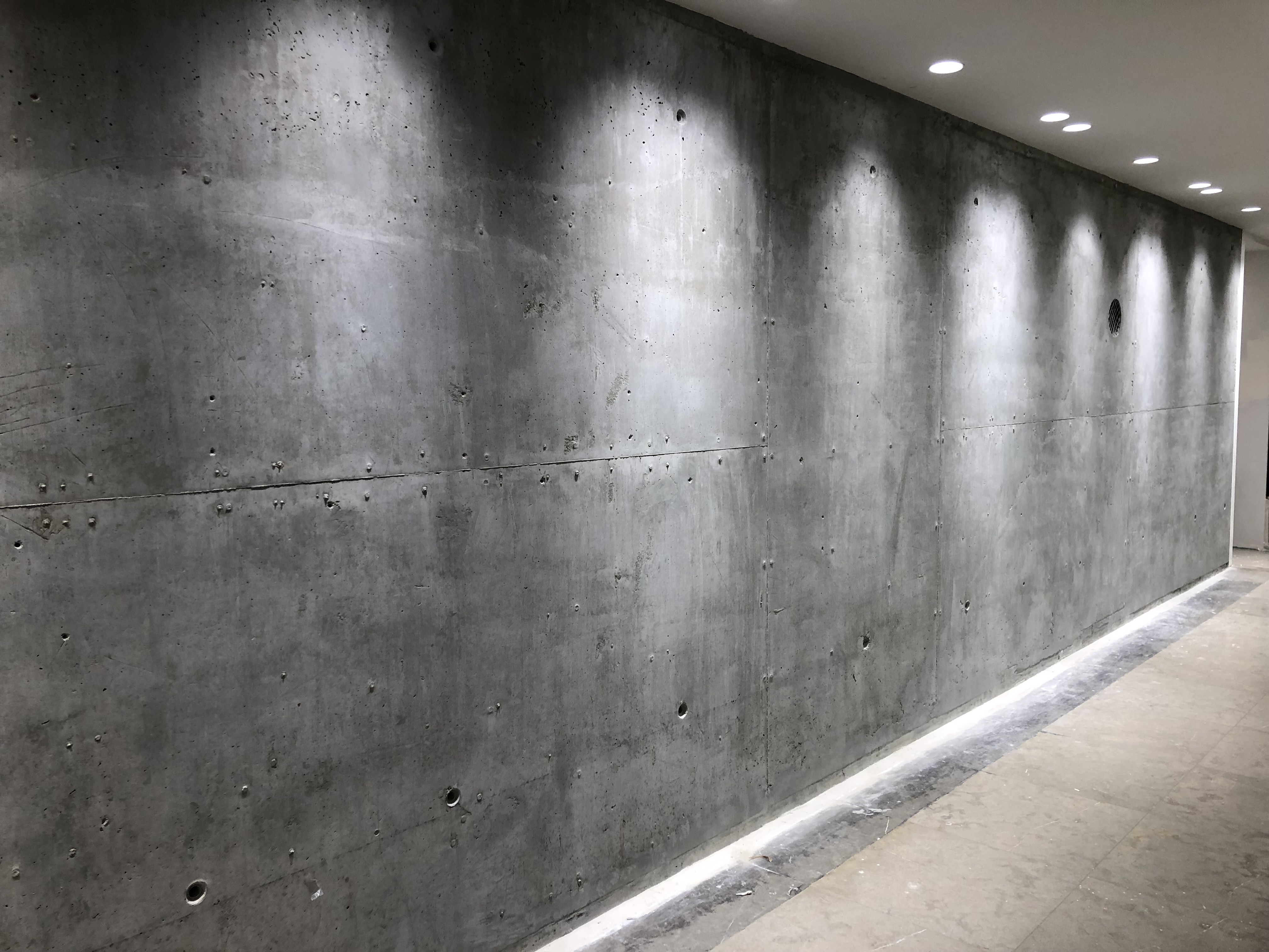 בניין בית טיוטה  חיפוי ריצפה לפני ואחרי