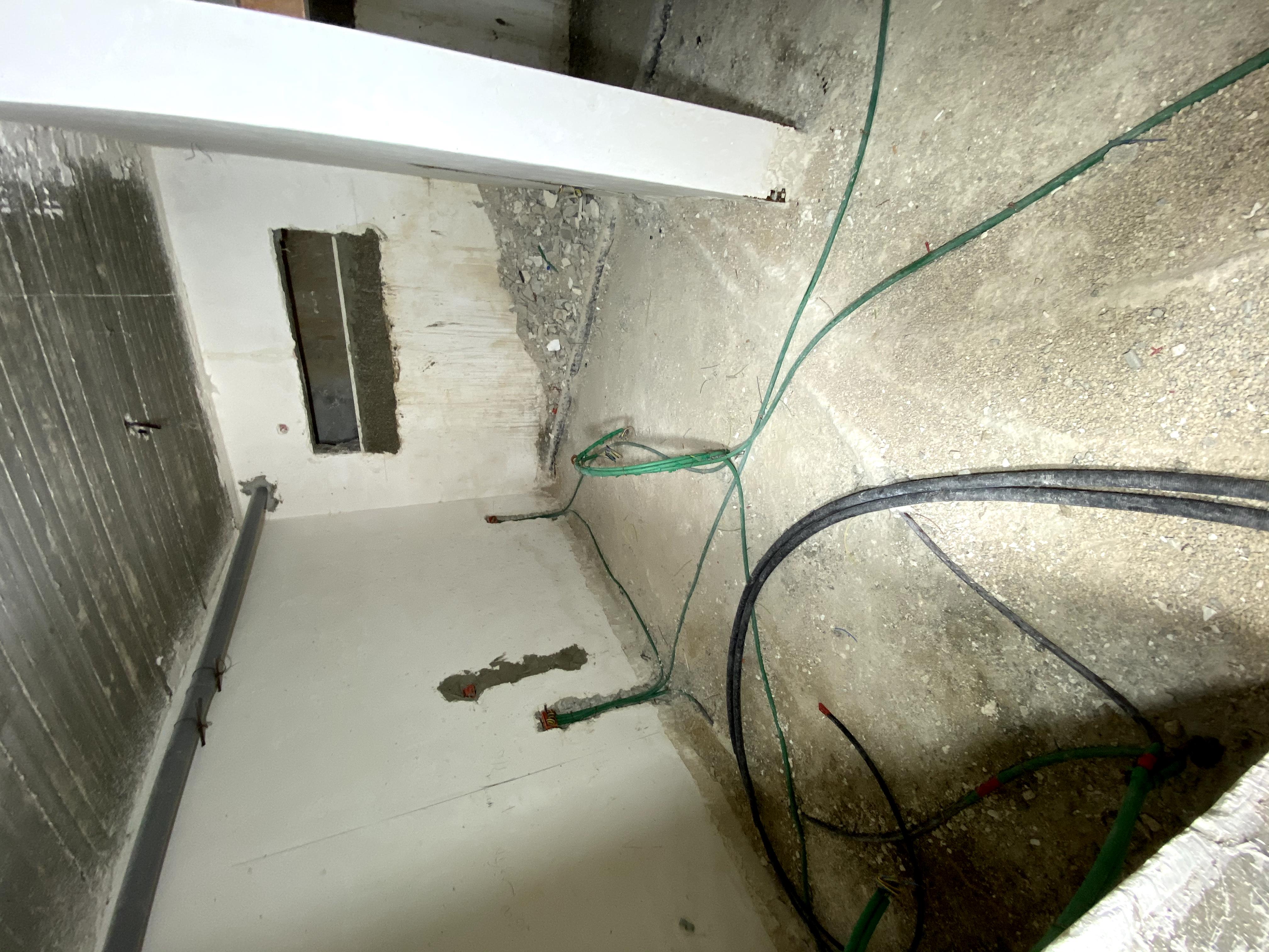 שיפוץ לדירה מקבלן + הוספה 2 חדרים בבניה