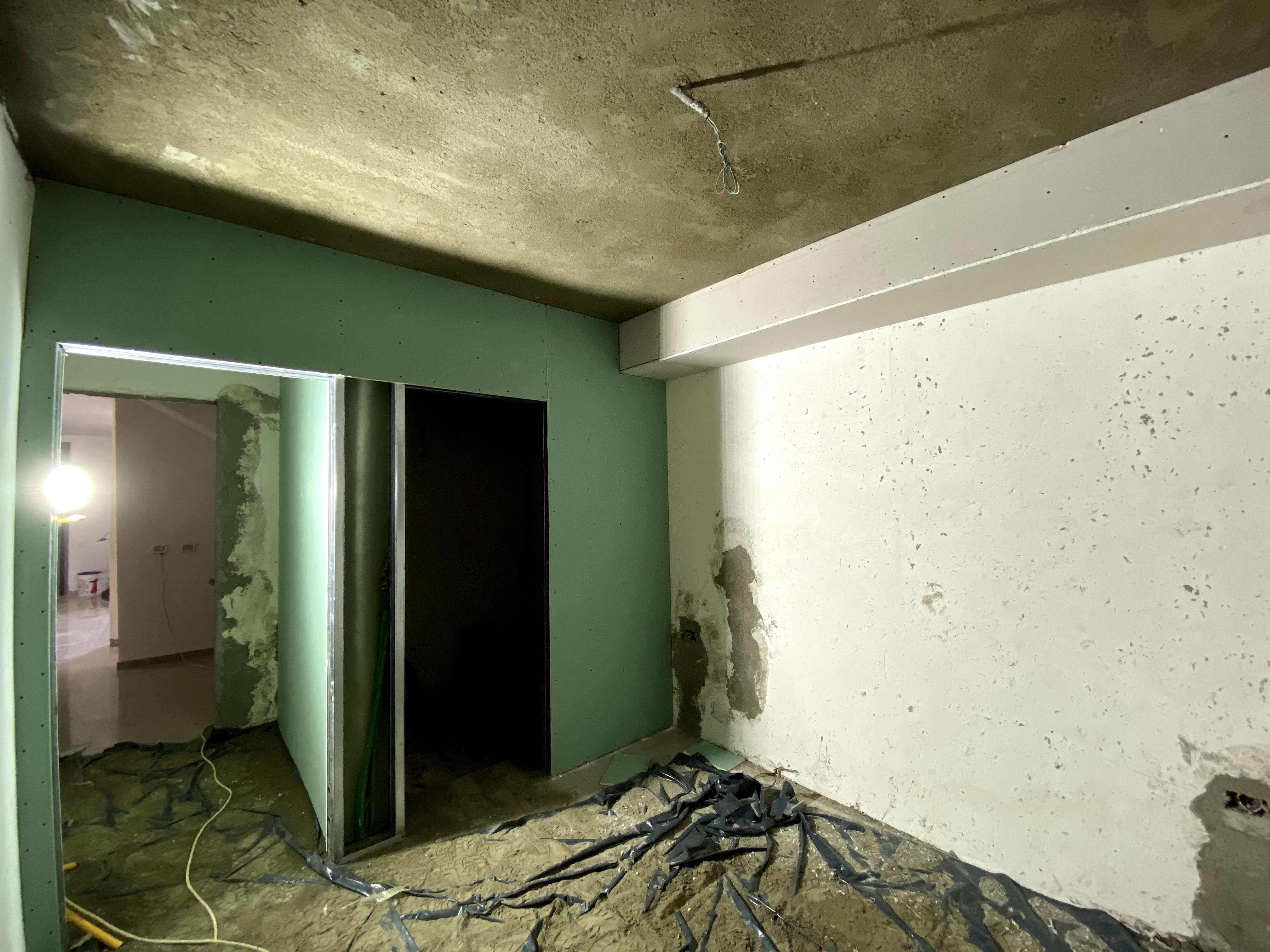 שיפוץ לדירה מקבלן + הוספה 2 חדרים בבניה