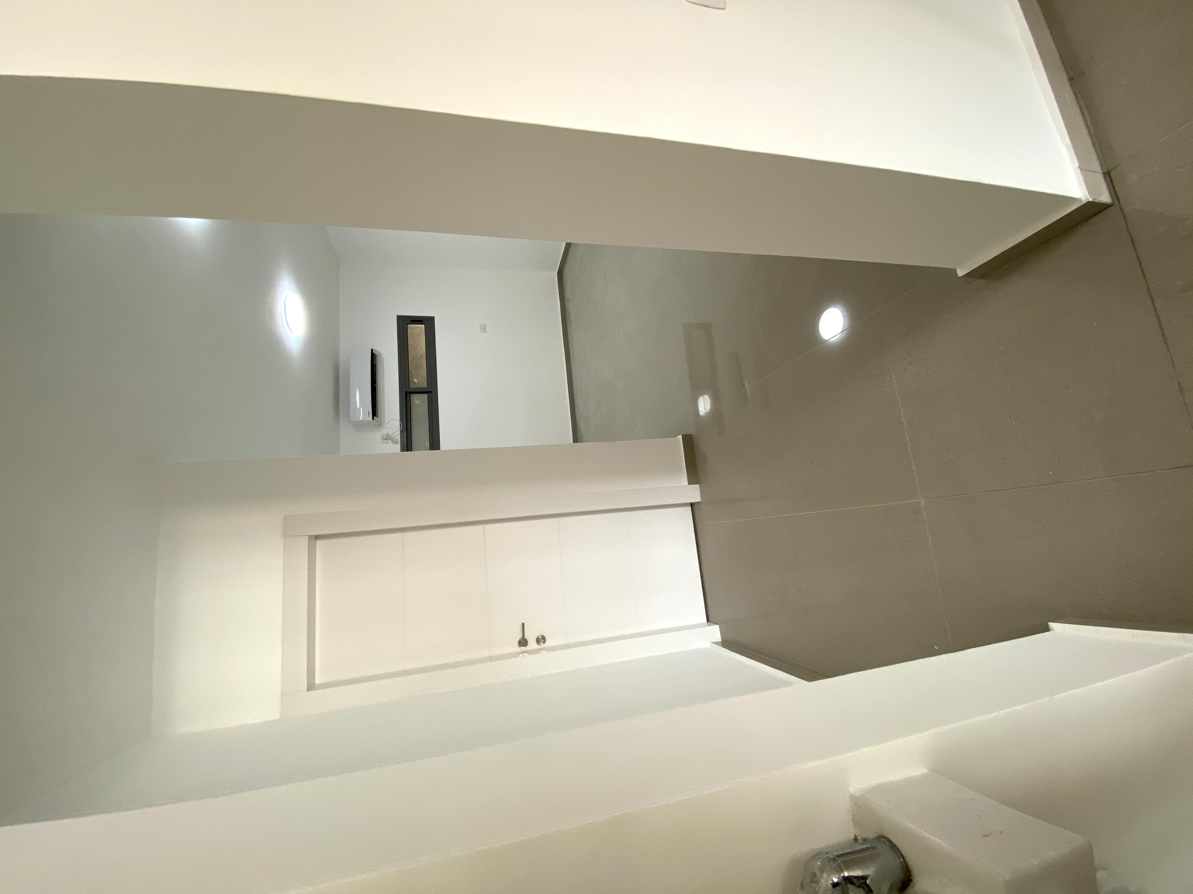 שיפוץ לדירה מקבלן + הוספה 2 חדרים בבניה