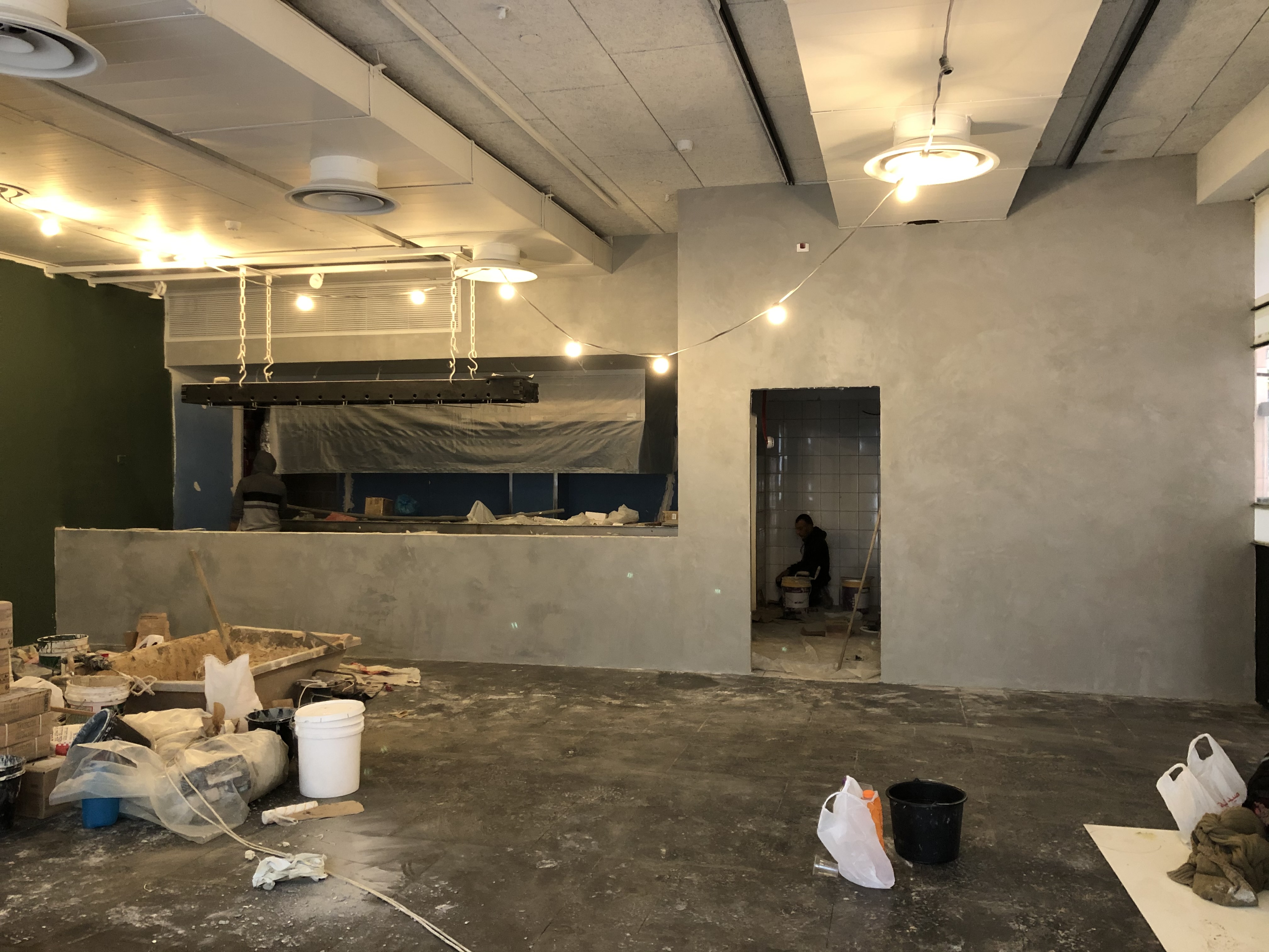 חיפוי קירות דקורטיבי אולם אירועים בוטיק קניון ערים