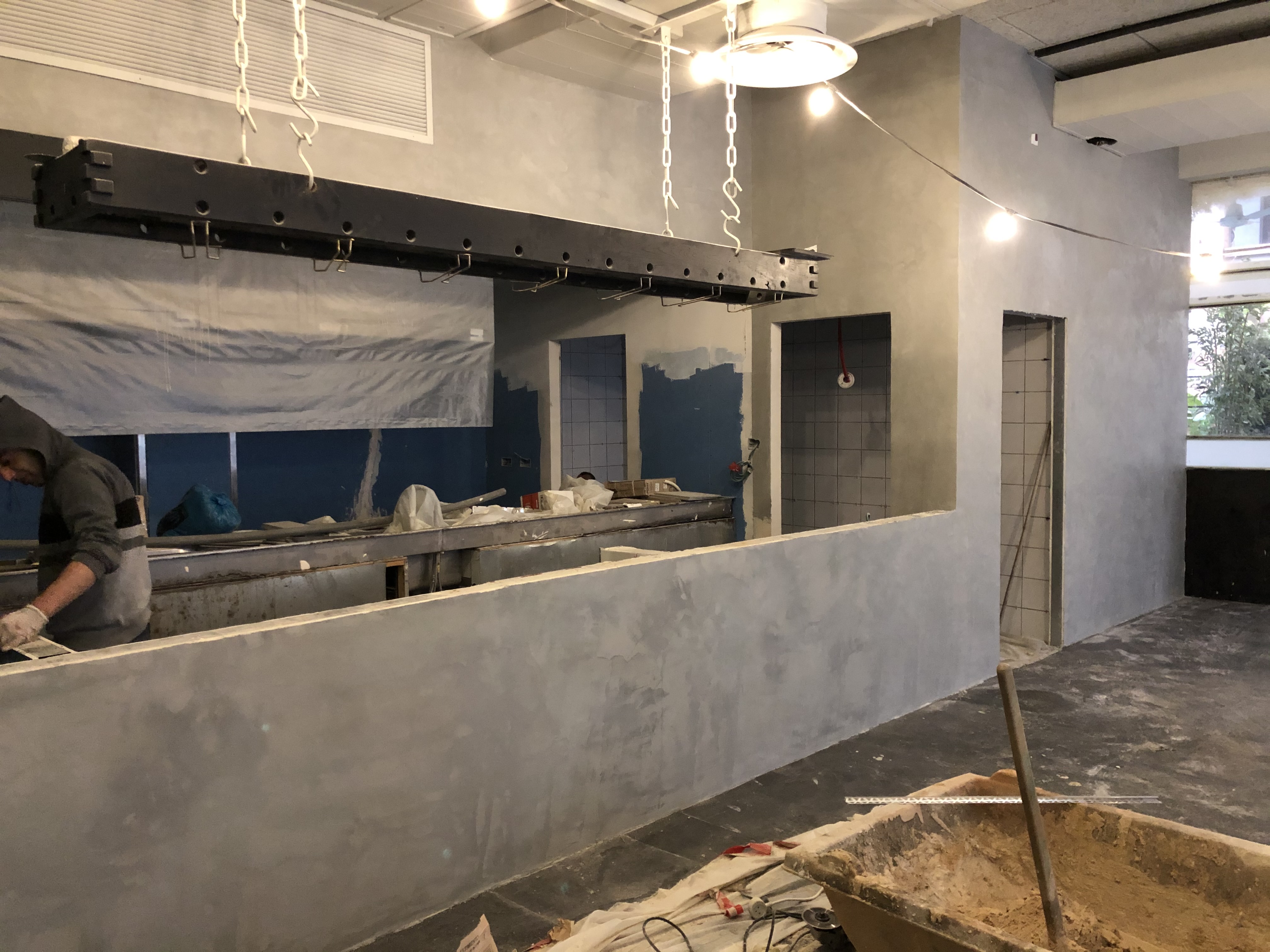 חיפוי קירות דקורטיבי אולם אירועים בוטיק קניון ערים