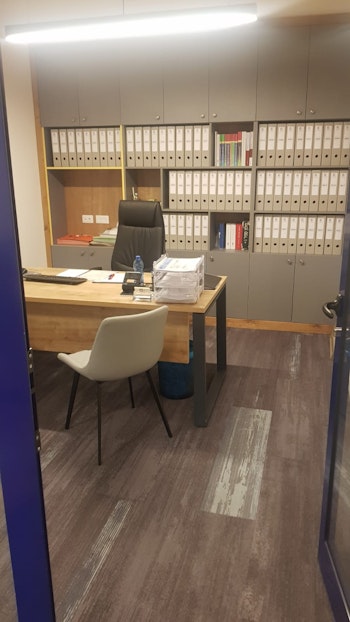 נגרות למשרד