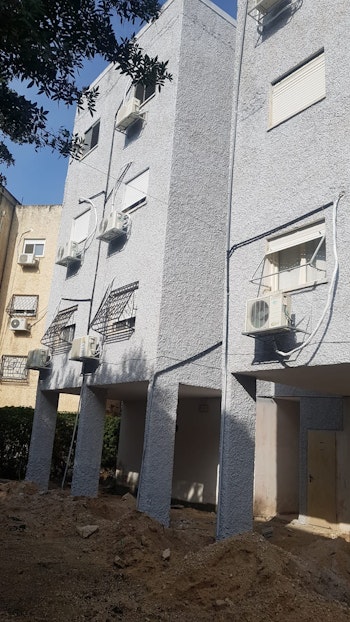 שיפוץ בניין חיצוני