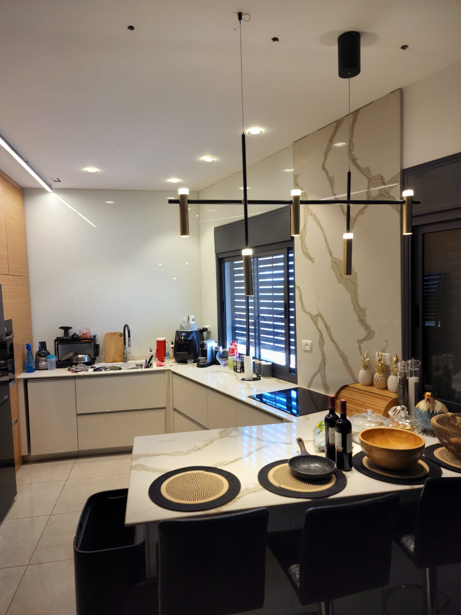 צילום מעבודה של לוטפי מולא