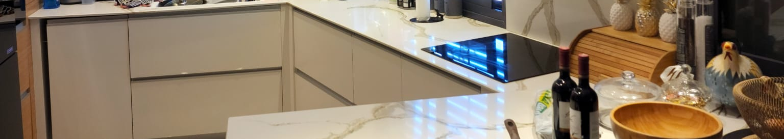 צילום מעבודה של לוטפי מולא