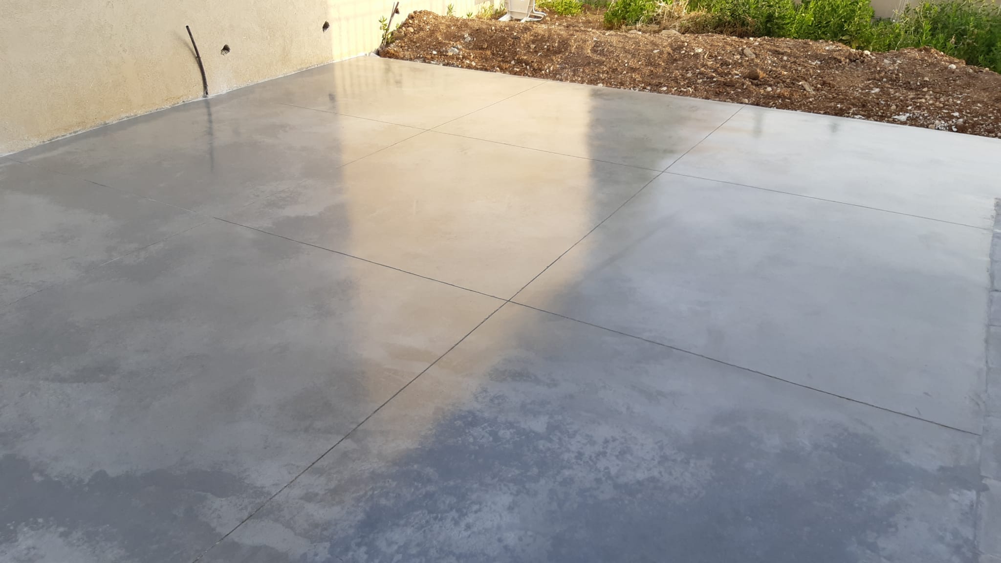 בטון מוחלק דקורטיבי