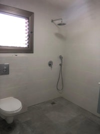 שיפוץ 2 חדרי אמבטיה קומפלט