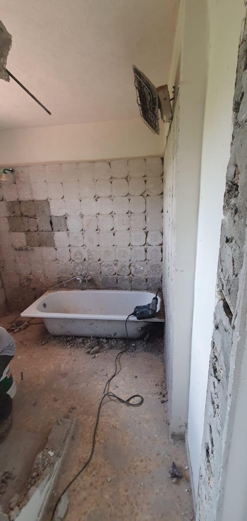 שיפוץ 2 חדרי אמבטיה קומפלט