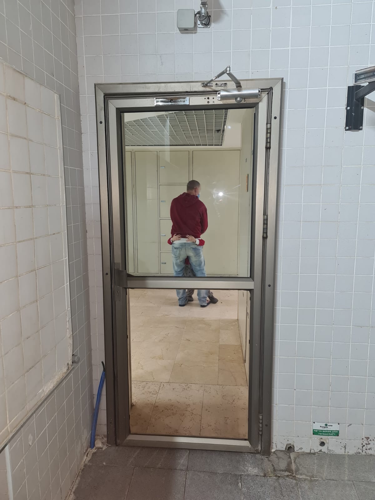 החלפת דלת אלומיניום דגם קליל 2000