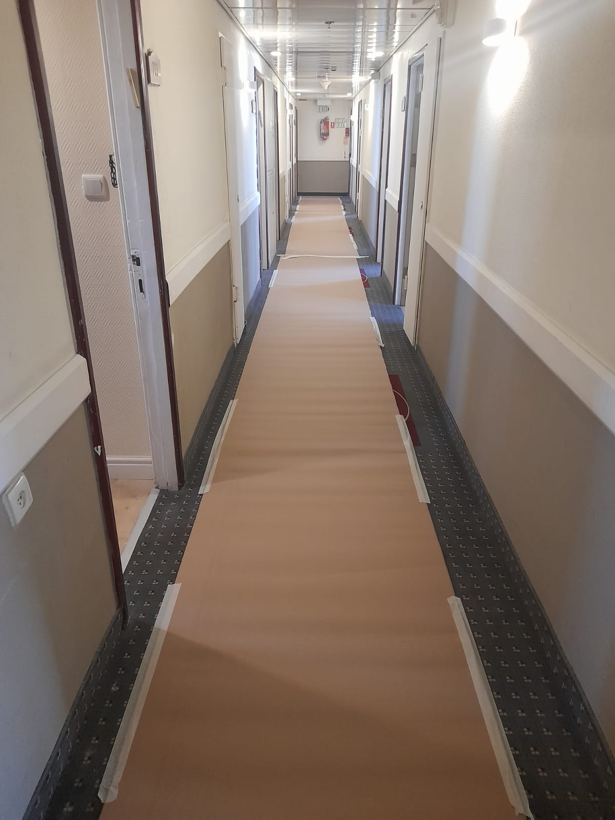 שיפוץ מלון לאונרדו