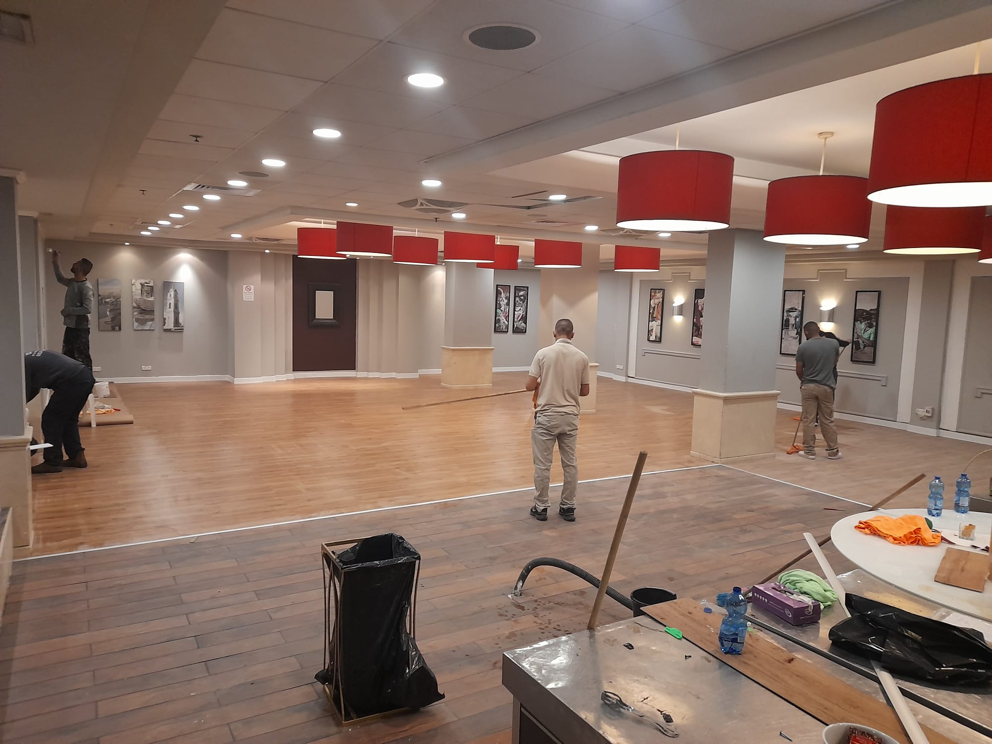 שיפוץ מלון לאונרדו