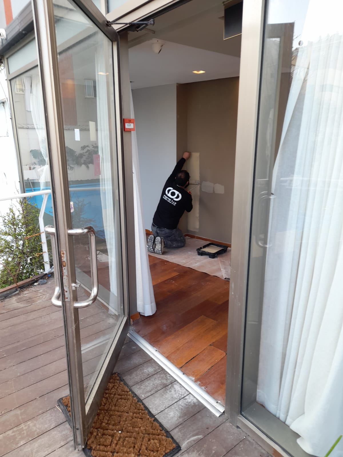 שיפוץ מלון לאונרדו