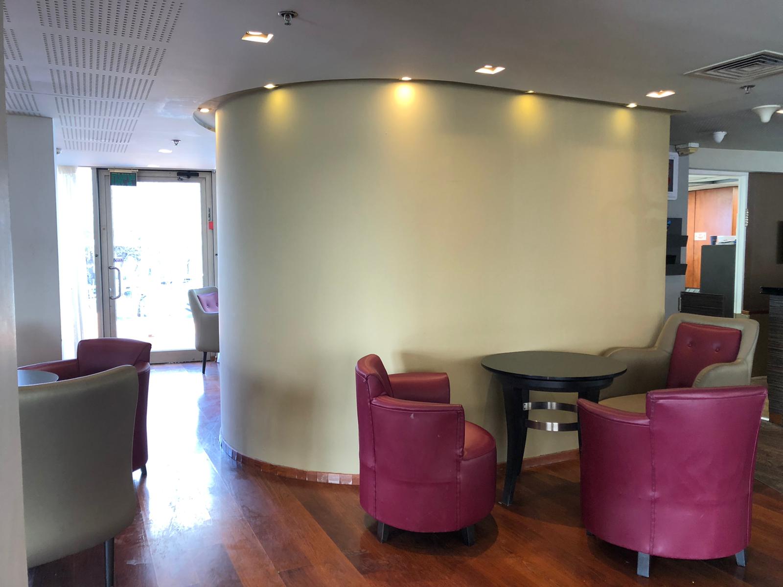 שיפוץ מלון לאונרדו