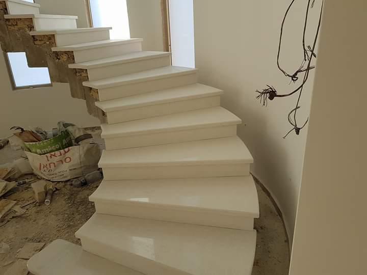 בניית מדרגות