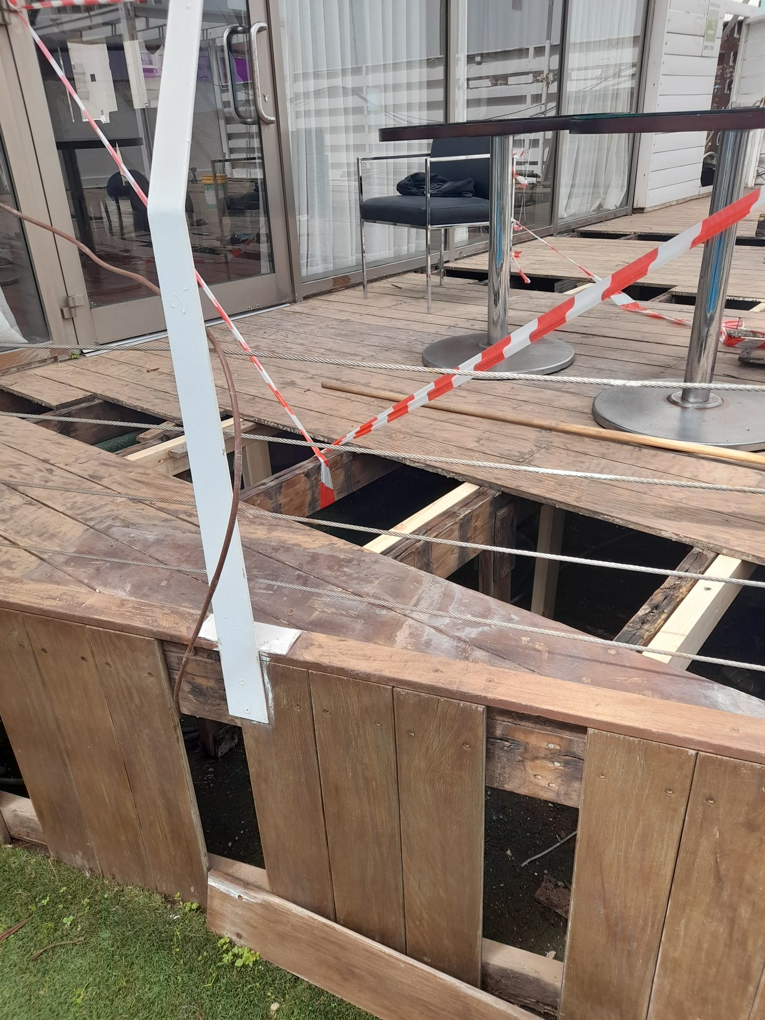 חידוש דק במלון לאונרדו