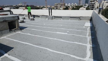 איטום גג ביריעות ביטומני מולבן