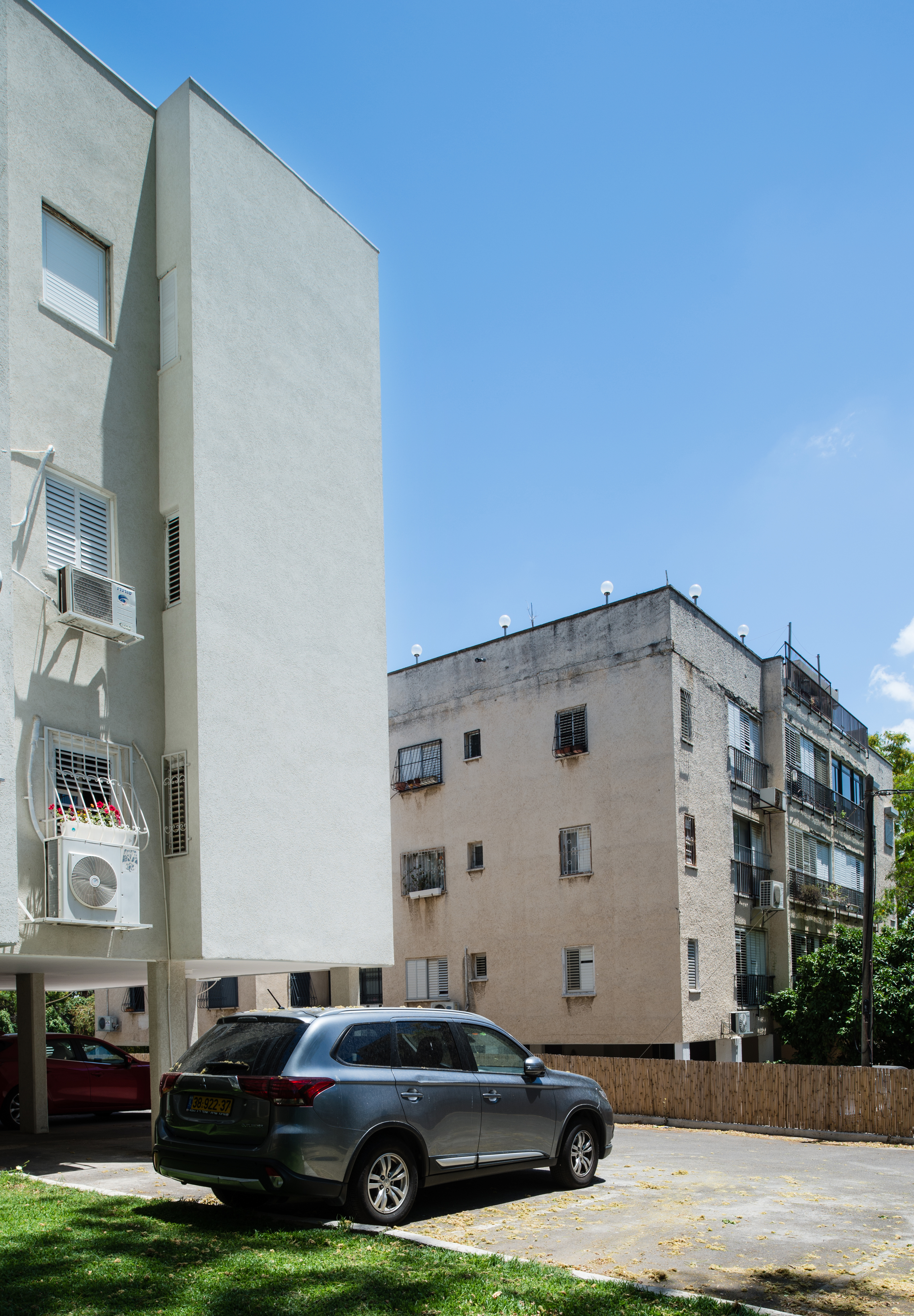 שיפוץ בניין משותף ברמת השרון