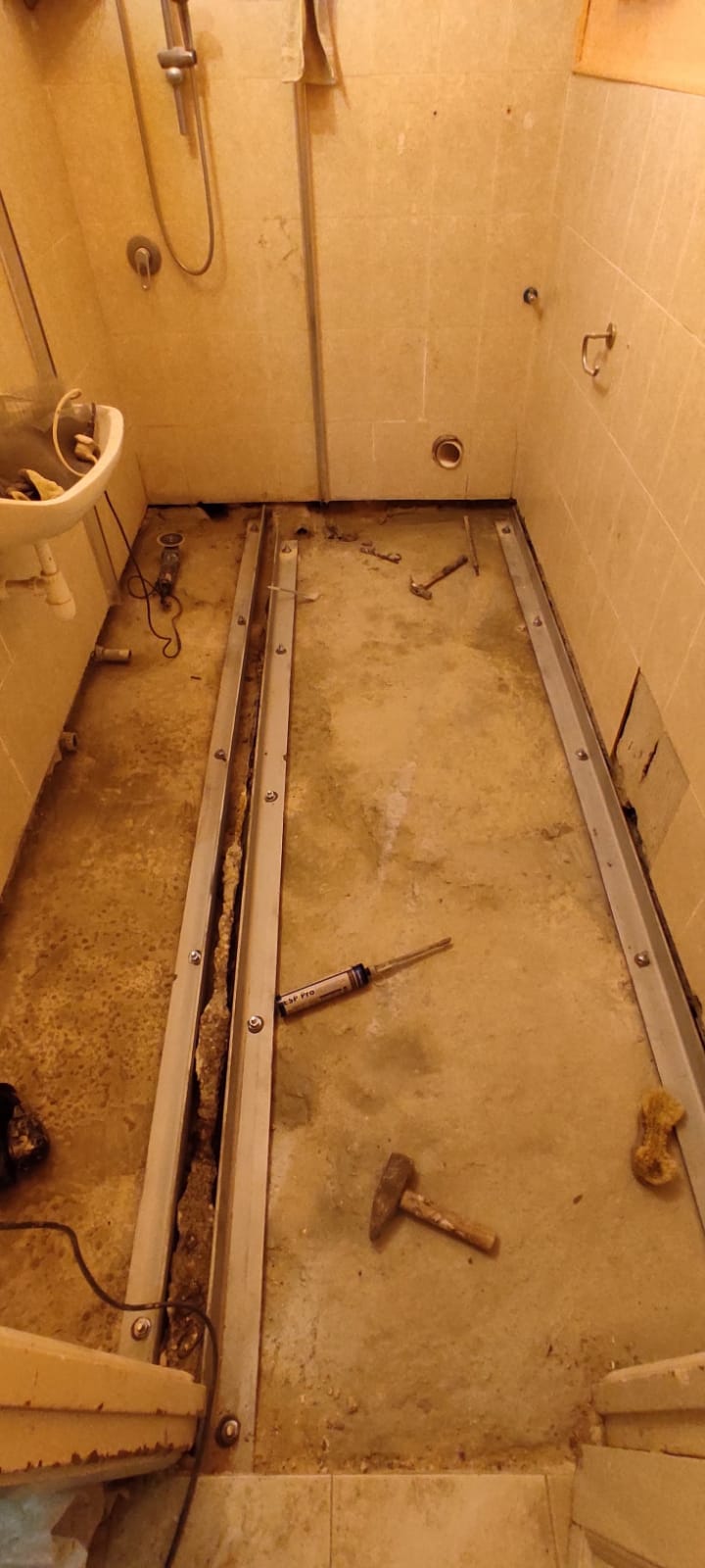 שיפוץ מקלחת ושירותים