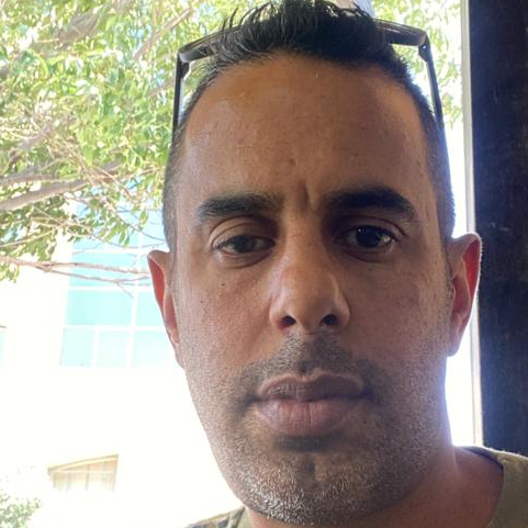 שחר חדד - צבעי , תמונת פנים