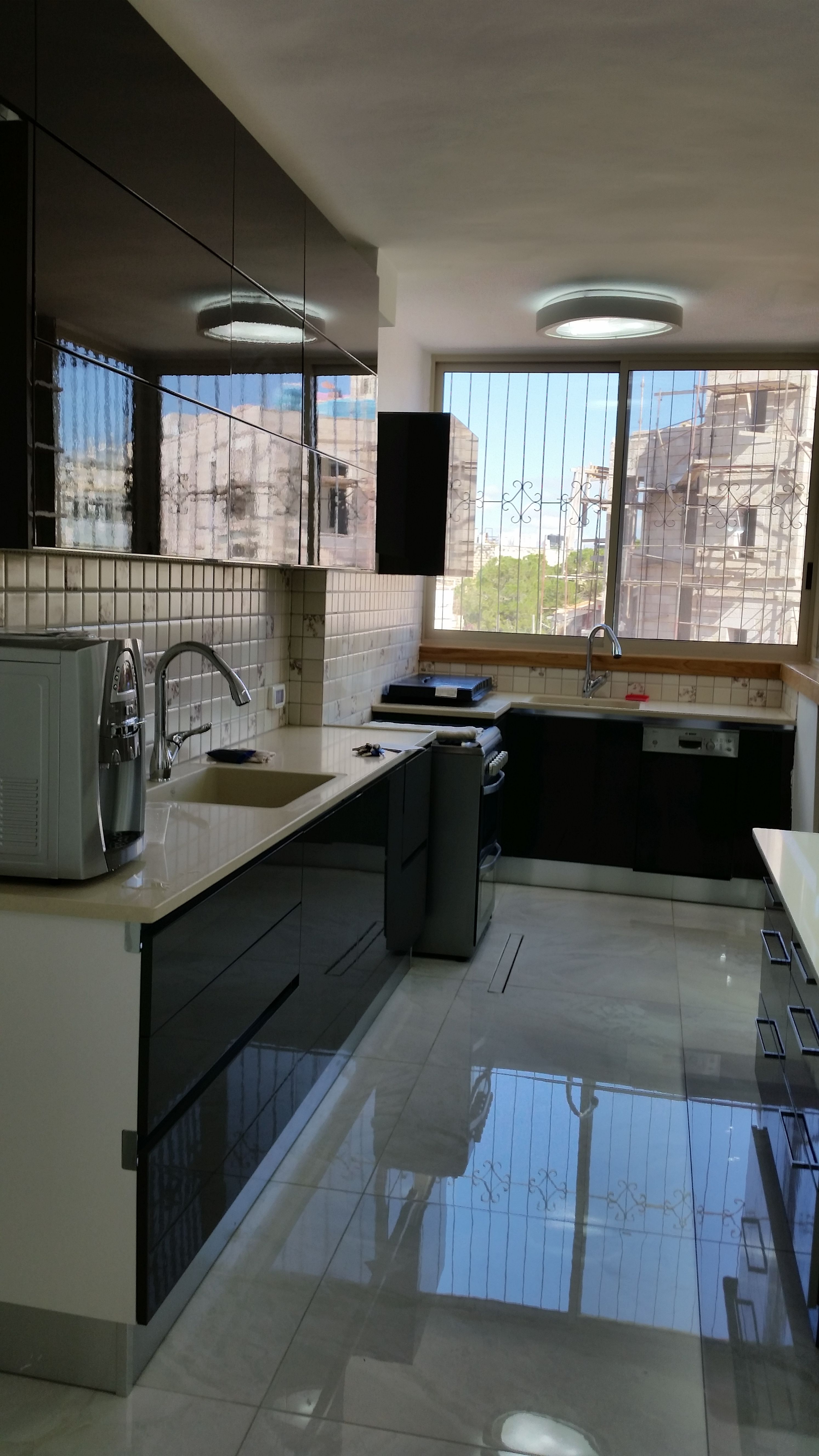 צילום מעבודה של אופיר בן סימון