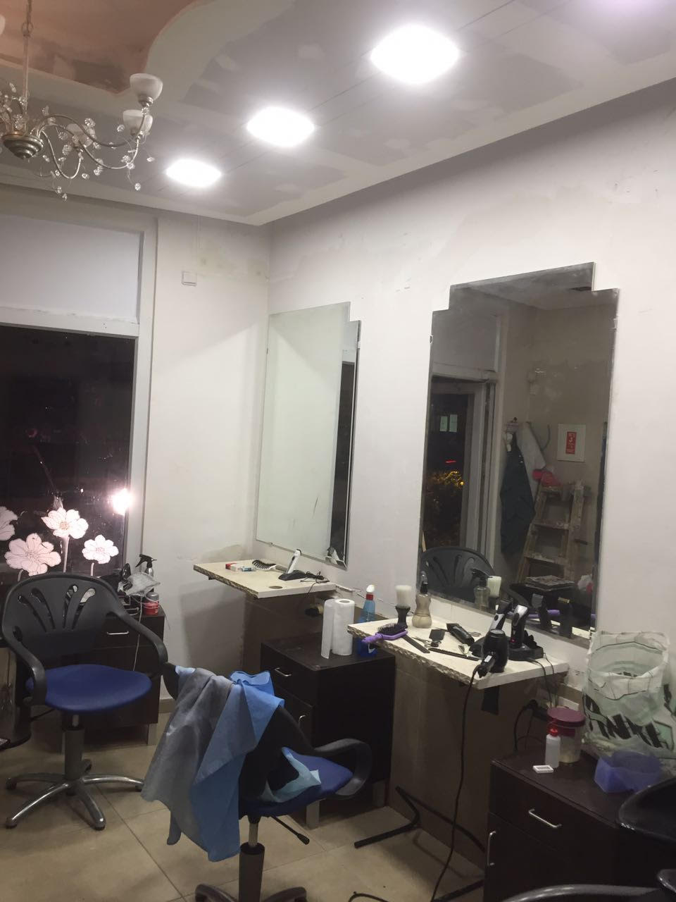 שיפוץ מספרה