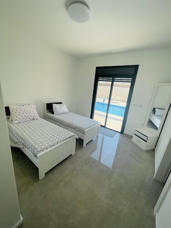 שיפוצים שונים