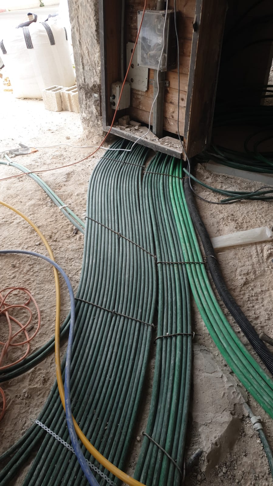 עבודות חשמל