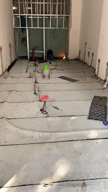 התקנת גופי תאורה