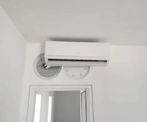 צילום מעבודה של יובל מנהל מוצר