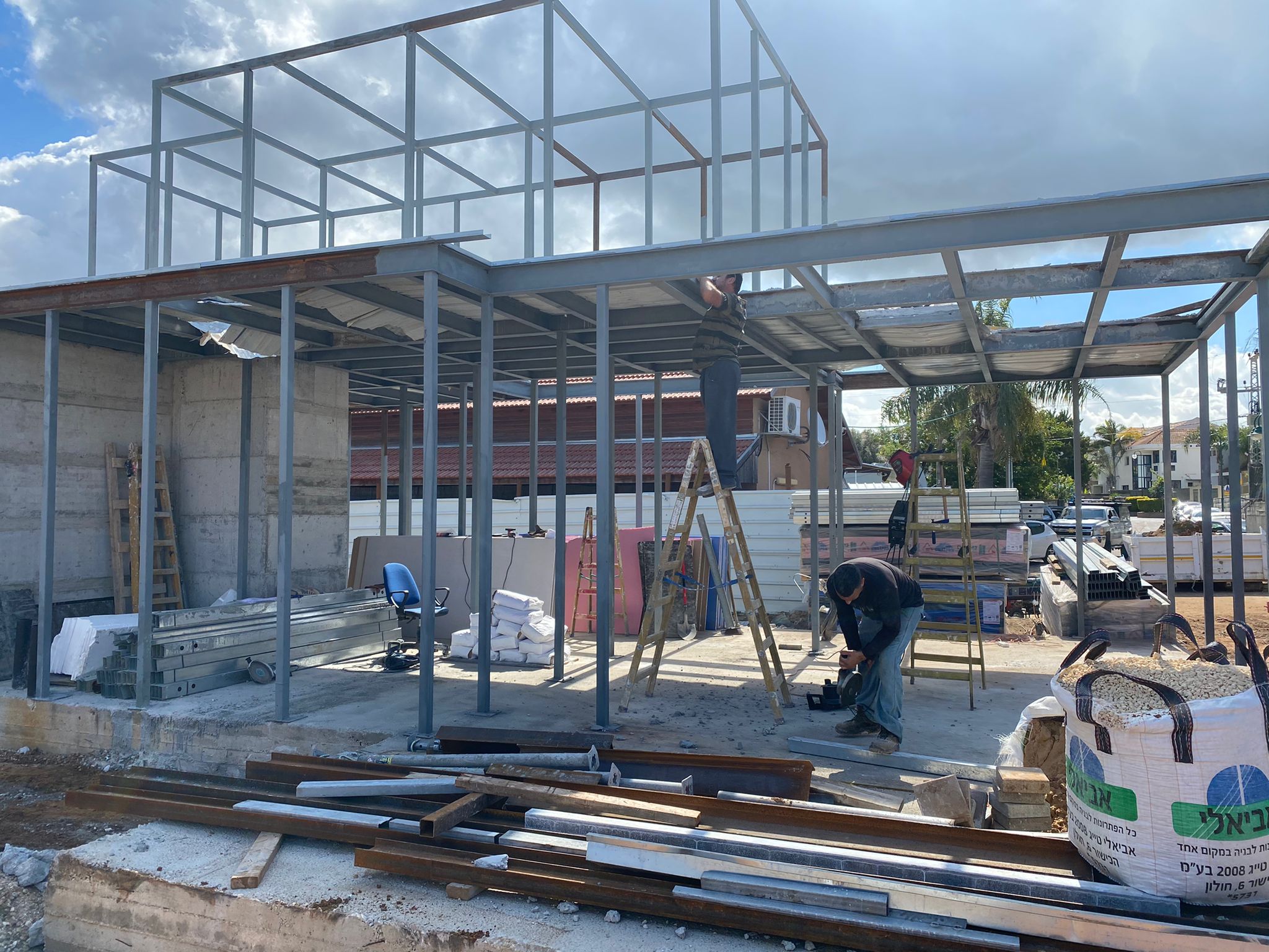 שיפוץ בניין חיצוני