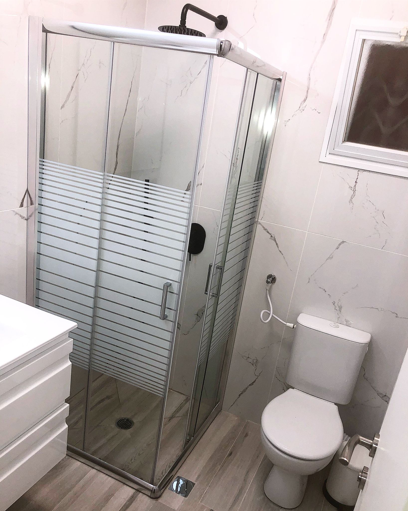 שיפוץ מקלחות ושירותים