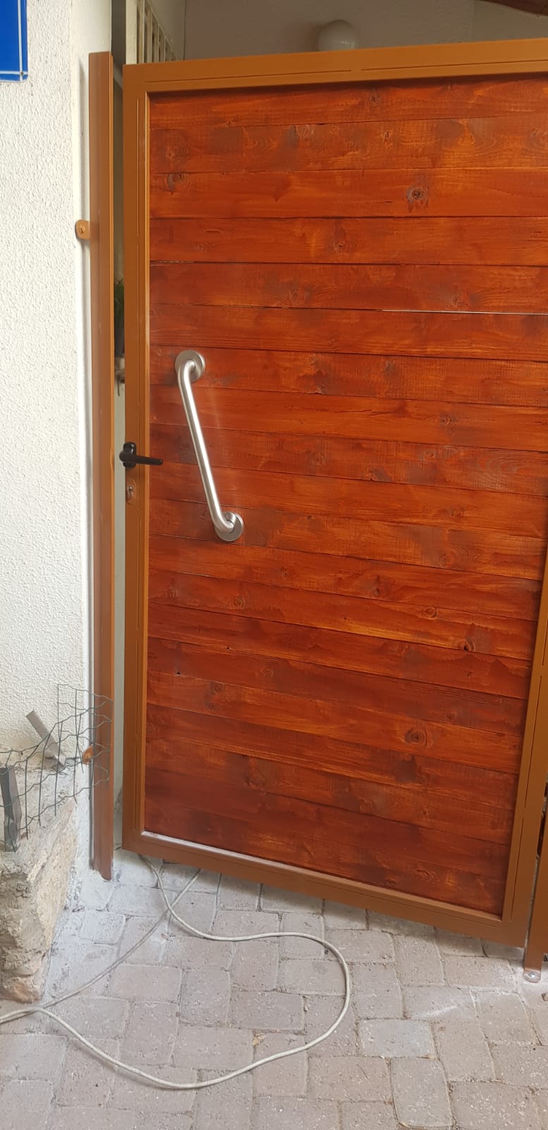 שערים וגדרות ממתכת