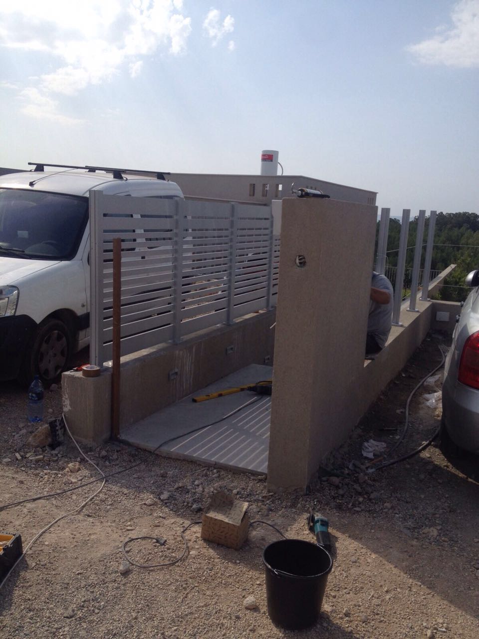 גדר אלומיניום