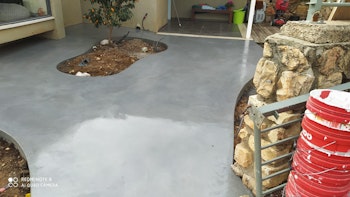 בטון  מוחלק