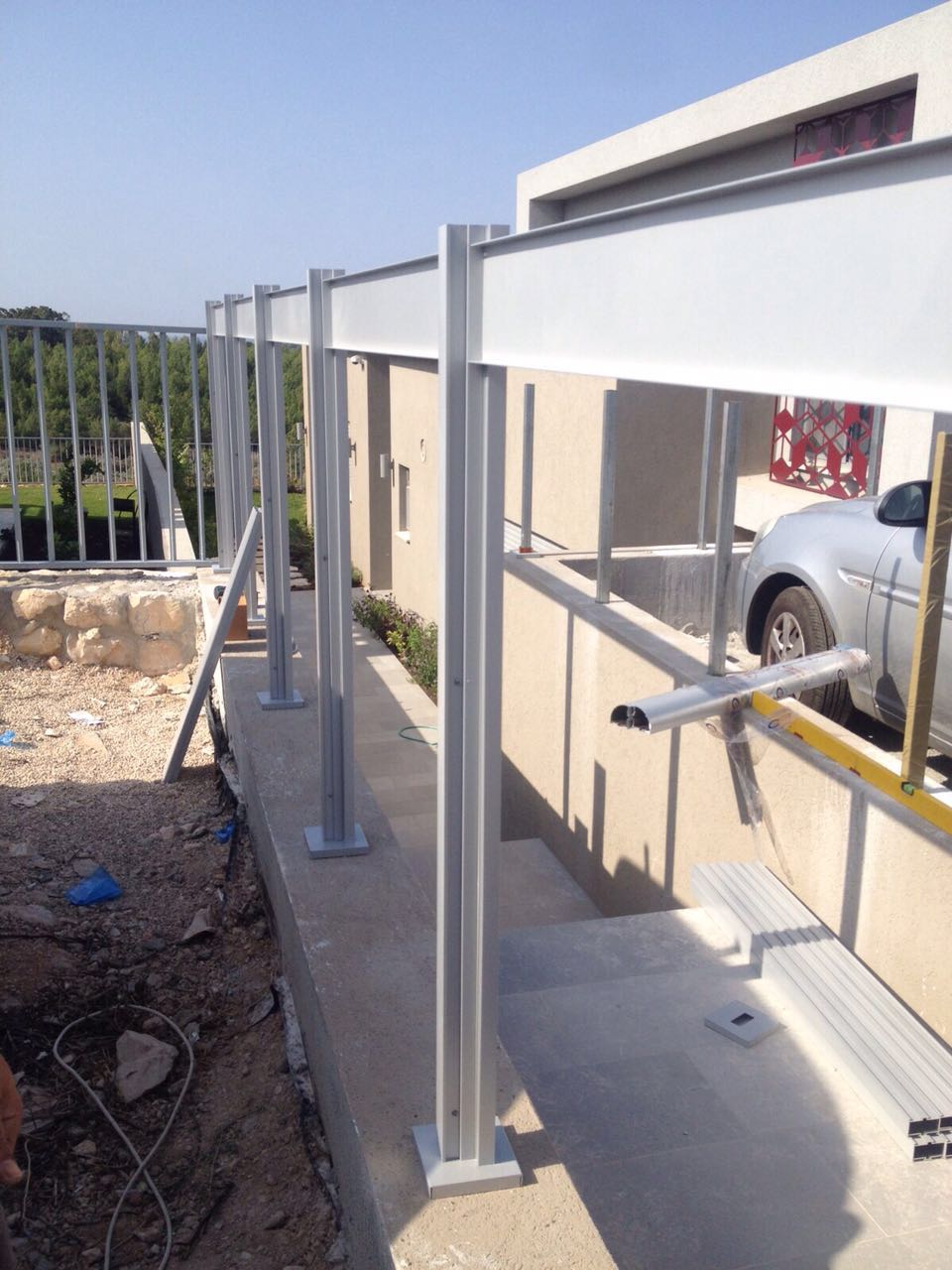 גדר אלומיניום