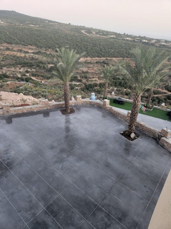 בטון  מוחלק