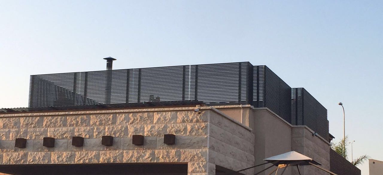 גדר אלומיניום