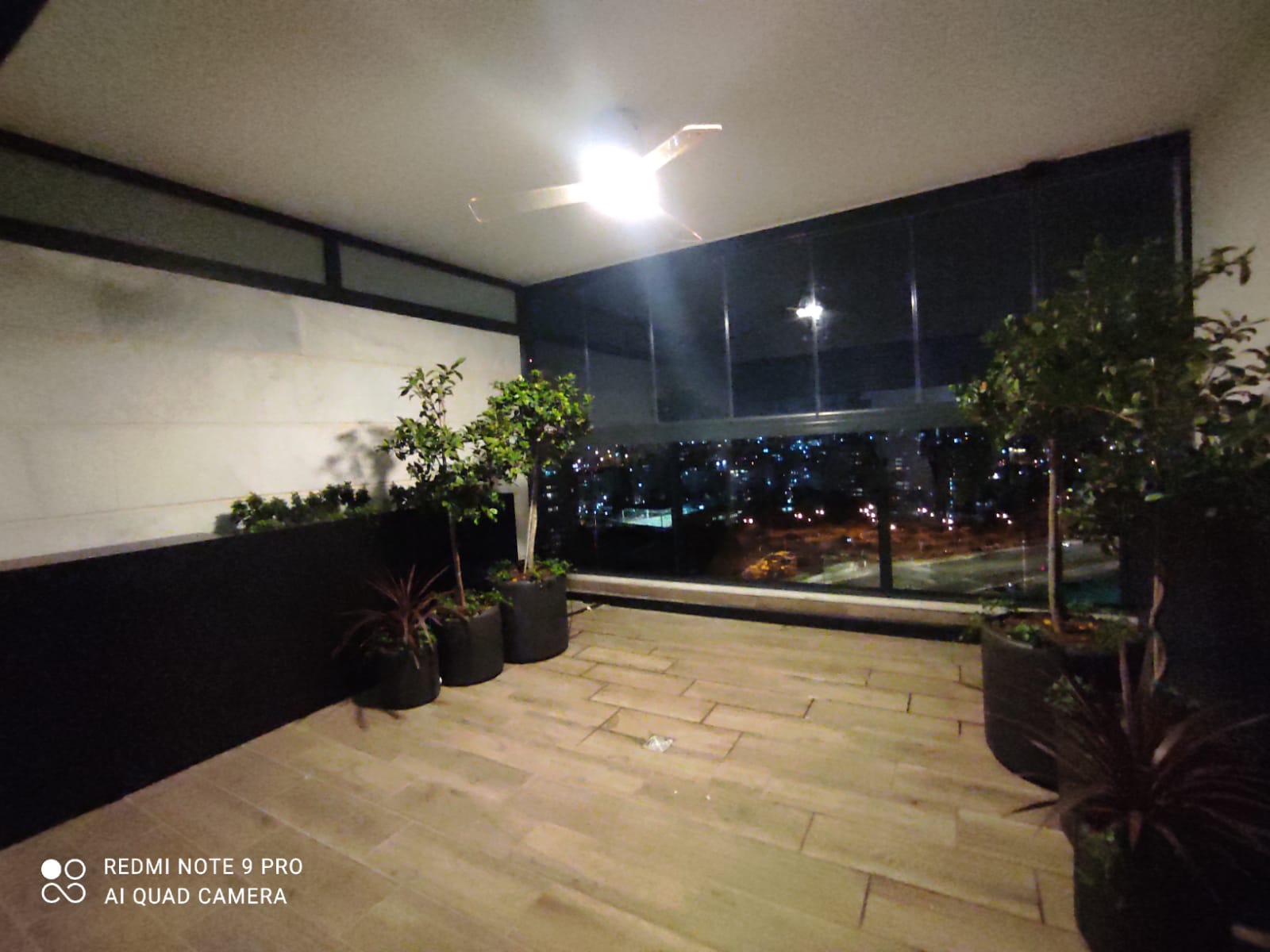 סגירת מרפסת