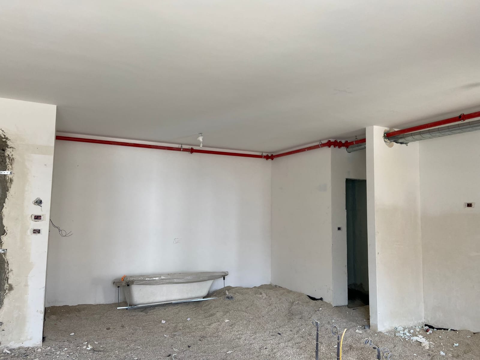 צבע ותיקונים