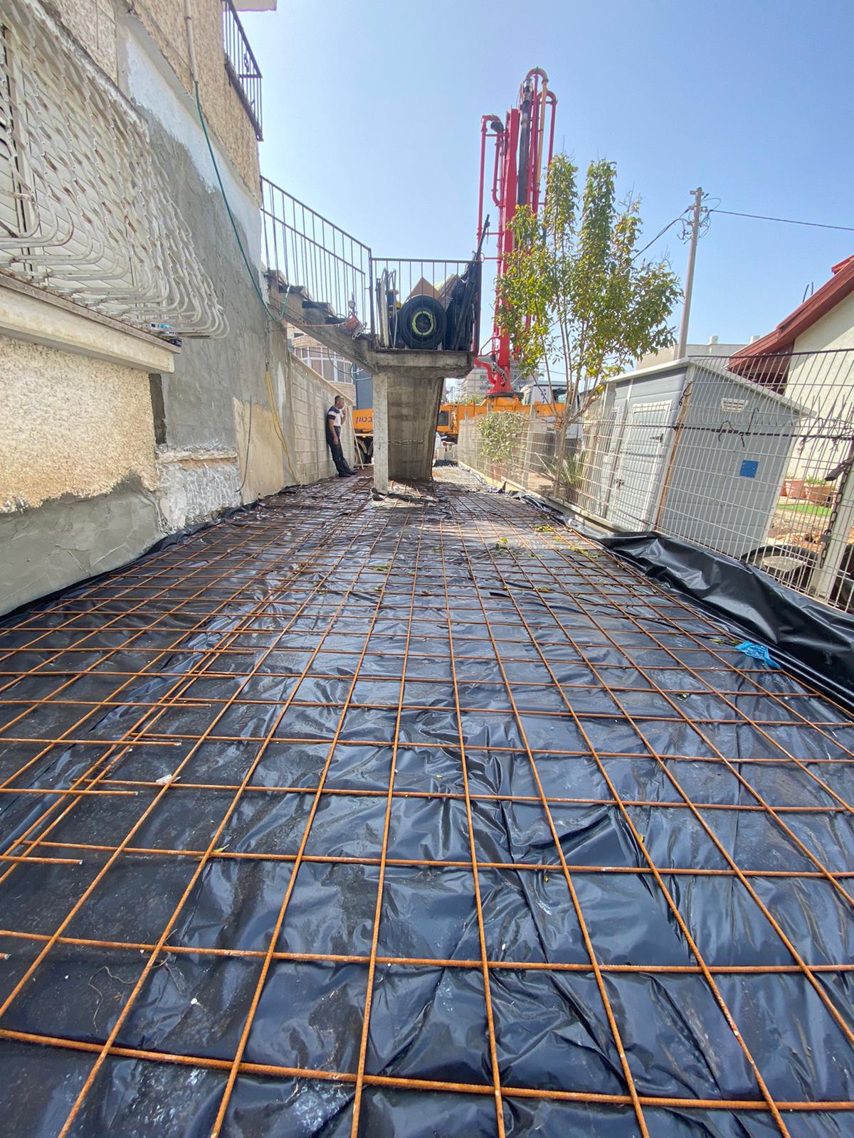 ריצוף וקרמיקה