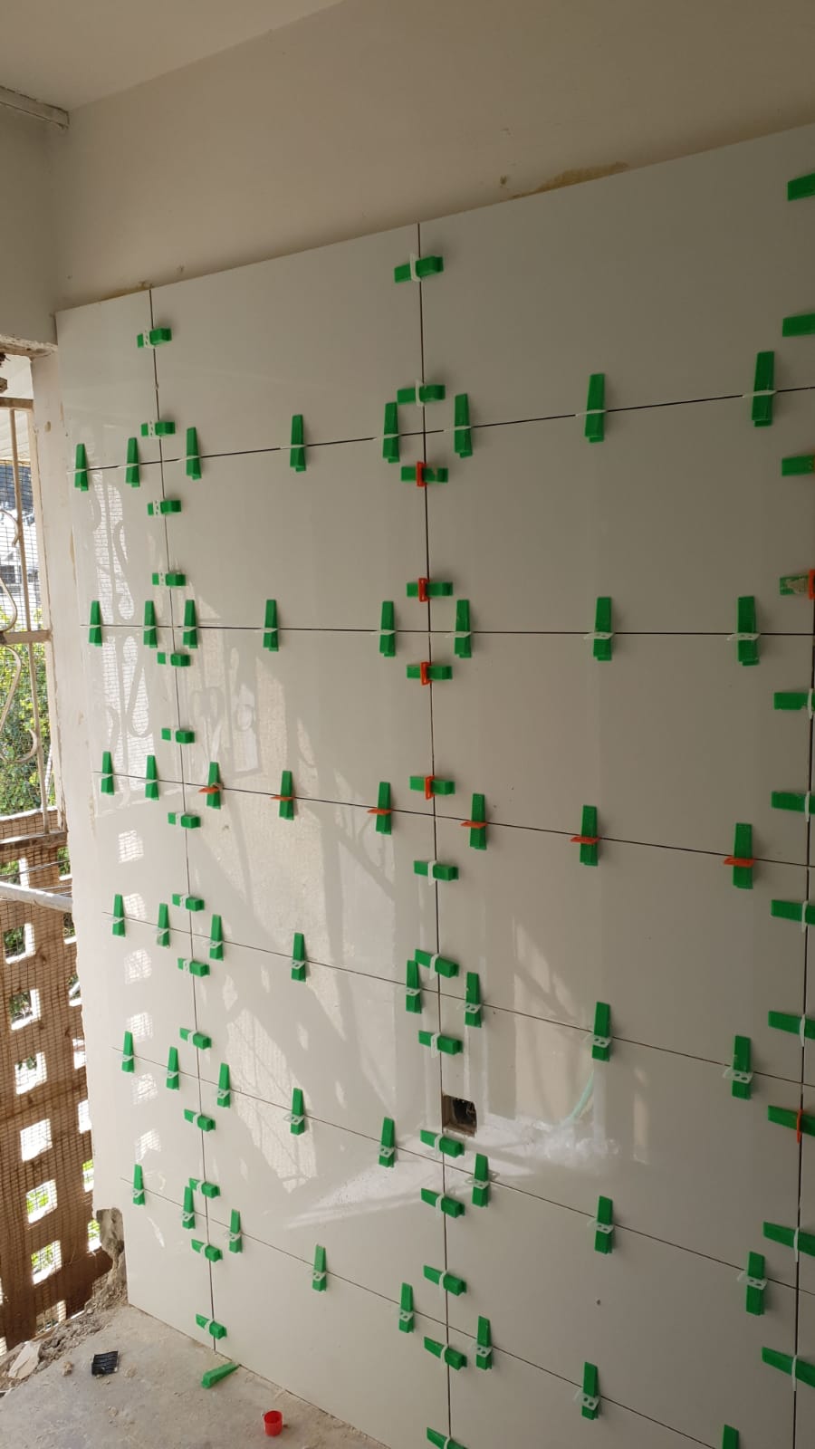 ריצוף וקרמיקה